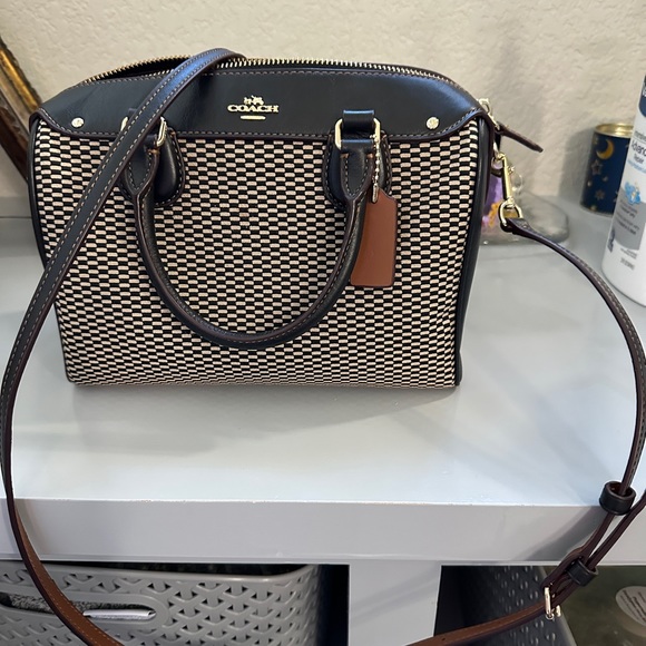 Coach Purse - Picture 4 of 5